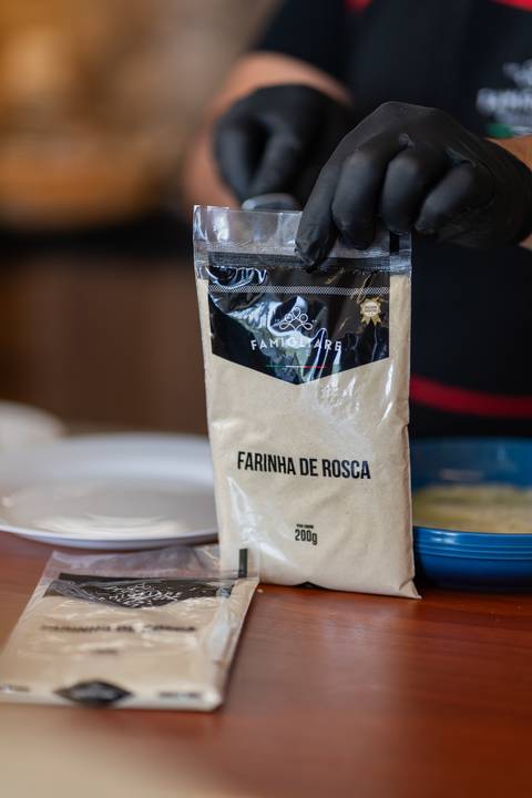 felipe-lopes-fotografia-fotografo-em-osorio-ensaio-empresarial-de-marca-de-comida-massas-famigliare-fotos-para-acervo-criacao-de-conteudo-nas-redes'