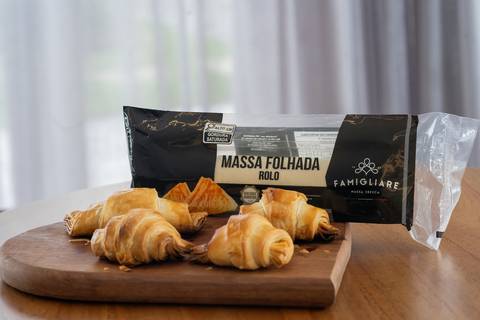 felipe-lopes-fotografia-fotografo-em-osorio-ensaio-empresarial-de-marca-de-comida-massas-famigliare-fotos-para-acervo-criacao-de-conteudo-nas-redes'