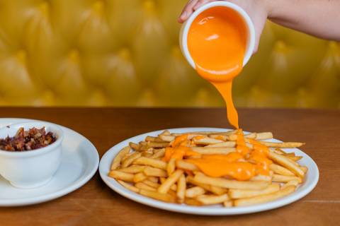 felipe-lopes-fotografia-fotografo-em-osorio-ensaio-empresarial-de-marca-de-comida-restaurante-a-lenha-hamburgueria-fotos-para-acervo-e-criacao-de-conteudo-e-site'