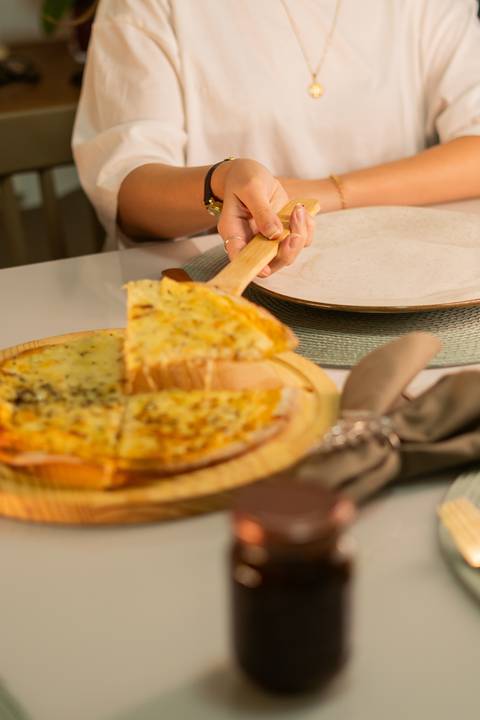 felipe-lopes-fotografia-fotografo-em-osorio-ensaio-empresarial-de-marca-de-comida-restaurante-mundo-de-oz-pizzas-congeladas-fotos-de-acervo-e-para-criacao-de-conteudo-catalogo'