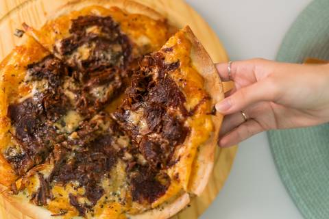 felipe-lopes-fotografia-fotografo-em-osorio-ensaio-empresarial-de-marca-de-comida-restaurante-mundo-de-oz-pizzas-congeladas-fotos-de-acervo-e-para-criacao-de-conteudo-catalogo'