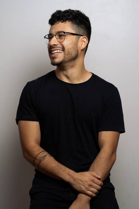 felipe-lopes-fotografia-fotografo-em-osorio-ensaio-empresarial-em-estudio-retratos-corporativos-marca-pessoal'