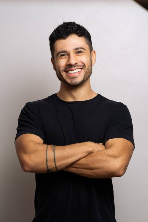 felipe-lopes-fotografia-fotografo-em-osorio-ensaio-empresarial-em-estudio-retratos-corporativos-marca-pessoal'