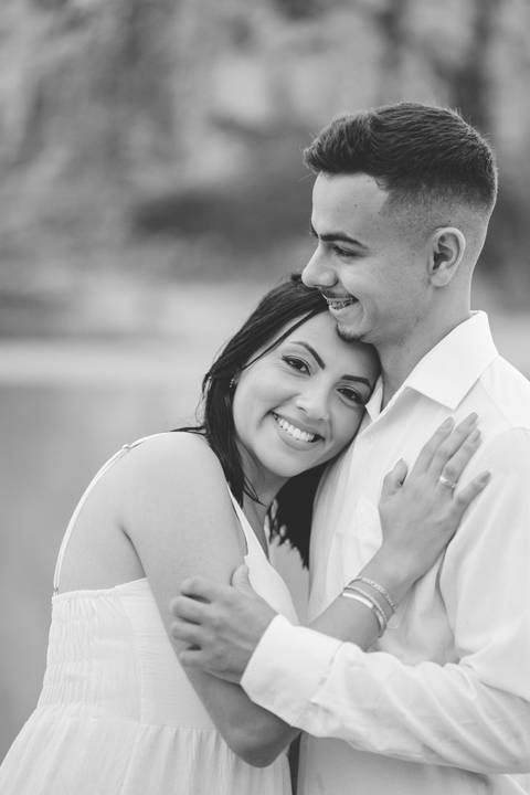 felipe-lopes-fotografia-fotografo-em-osorio--rio-grande-do-sul-ensaio-de-casal-pre-wedding-em-torres-praia-da-guarita-por-do-sol-intimista-atemporal-espontaneo-'