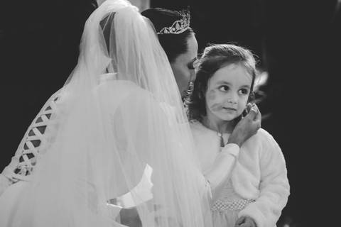 felipe-lopes-fotografia-fotografo-em-osorio-casamento-diurno-na-igraja-paroquia-de-xangri-la-em-capao-da-canoa-casal-jovem'