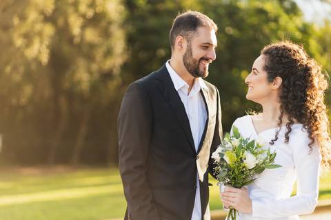 felipe-lopes-fotografia-fotografo-em-osorio-litoral-norte-gaucho-rs-ensaio-pre-wedding-pre-casamento-em-capao-da-canoa-no-parque-nautico-com-vestido-terno-e-buque-casal-catolico-nossa-senhora'