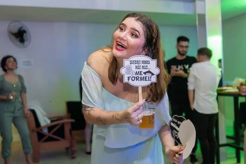 felipe-lopes-fotografia-fotografo-em-osorio-litoral-norte-gaucho-rs-formatura-emfermagem-recepcao-com-convidados-e-festa-em-porto-alegre'