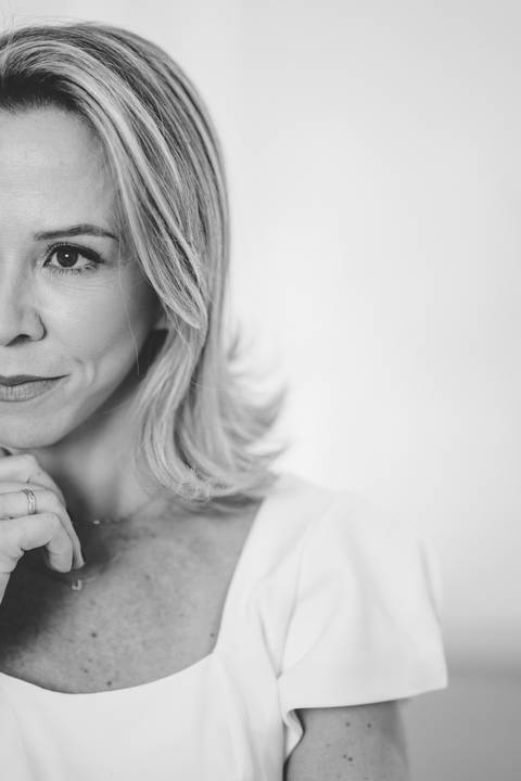 felipe-lopes-fotografia-fotografo-em-osorio-litoral-norte-gaucho-rs-ensaio-empresarial-dra.-betania-huber-ginecologista-em-santo-antonio-da-patrulha-fotos-no-consultorio-e-em-casa'