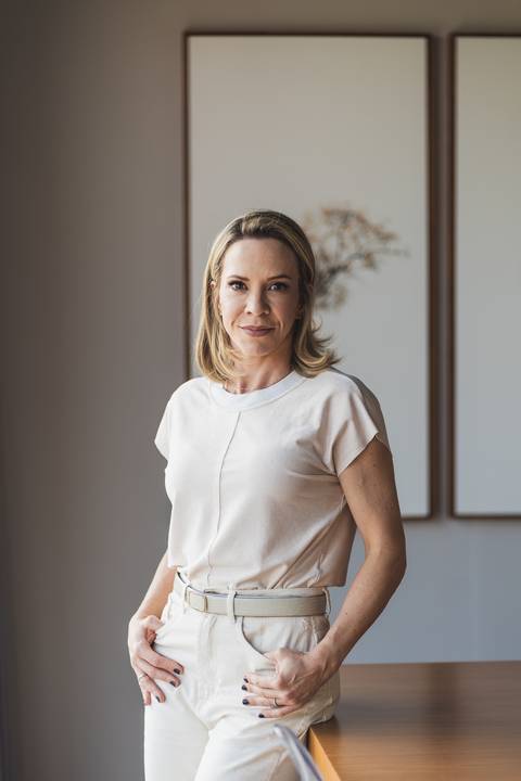 felipe-lopes-fotografia-fotografo-em-osorio-litoral-norte-gaucho-rs-ensaio-empresarial-dra.-betania-huber-ginecologista-em-santo-antonio-da-patrulha-fotos-no-consultorio-e-em-casa'