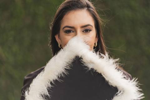 felipe-lopes-fotografia-fotografo-em-osorio-litoral-norte-gaucho-rs-ensaio-de-formatura-toga-medicina-veterinaria-fotos-com-cachorros-campo-e-cavalo-em-canoas'