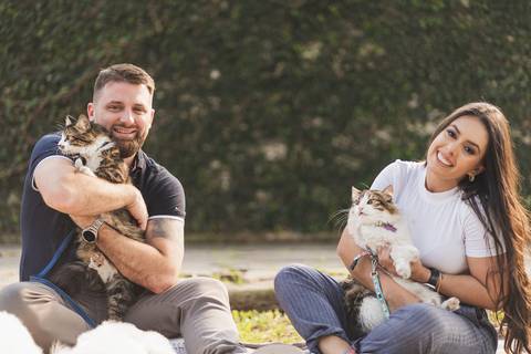 felipe-lopes-fotografia-fotografo-em-osorio-litoral-norte-gaucho-rs-ensaio-de-formatura-toga-medicina-veterinaria-fotos-com-cachorros-campo-e-cavalo-em-canoas'