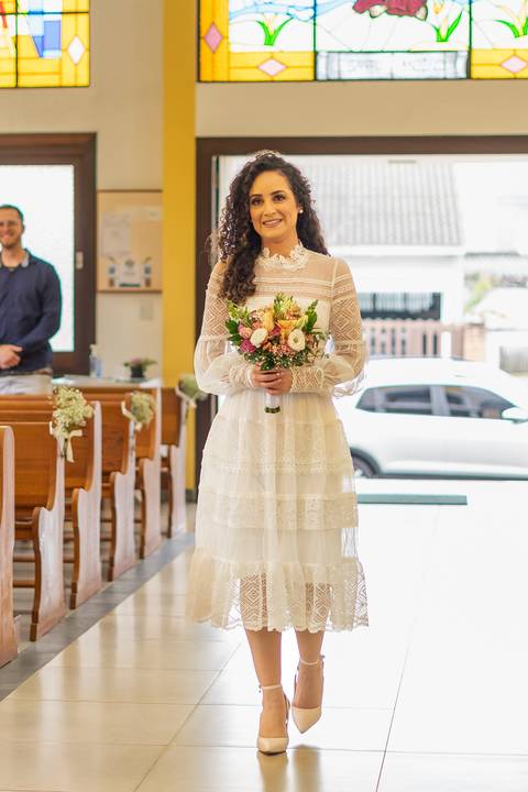 felipe-lopes-fotografia-fotografo-em-osorio-litoral-norte-gaucho-rs-cerimonia-de-casamento-diurna-na-igreja-catolica-noivos-jovens-em-capao-da-canoa'