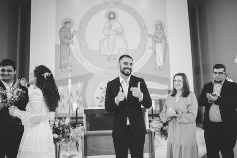 felipe-lopes-fotografia-fotografo-em-osorio-litoral-norte-gaucho-rs-cerimonia-de-casamento-diurna-na-igreja-catolica-noivos-jovens-em-capao-da-canoa'