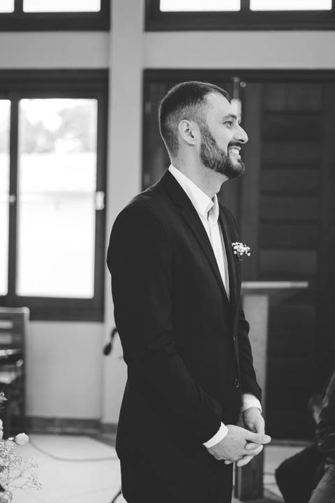 felipe-lopes-fotografia-fotografo-em-osorio-litoral-norte-gaucho-rs-cerimonia-de-casamento-diurna-na-igreja-catolica-noivos-jovens-em-capao-da-canoa'