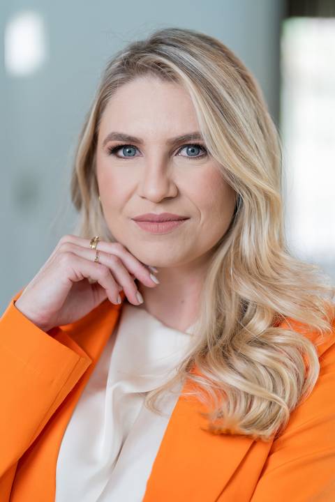 felipe-lopes-fotografia-fotografo-em-osorio-litoral-norte-gaucho-rs-ensaio-empresarial-fotos-individuais-e-de-equipe-clinica-de-estetica-dra-andressa-vargas-em-osorio'