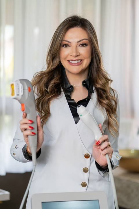 felipe-lopes-fotografia-fotografo-em-osorio-litoral-norte-gaucho-rs-ensaio-empresarial-fotos-individuais-e-de-equipe-clinica-de-estetica-dra-andressa-vargas-em-osorio'