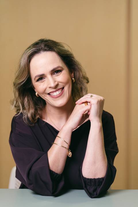 felipe-lopes-fotografia-fotografo-em-osorio-litoral-norte-gaucho-rs-ensaio-empresarial-interno-natalia-emerim-constelacao-familiar-terapeuta-consultora-sistemica-em-santo-antonio-da-patrulha'