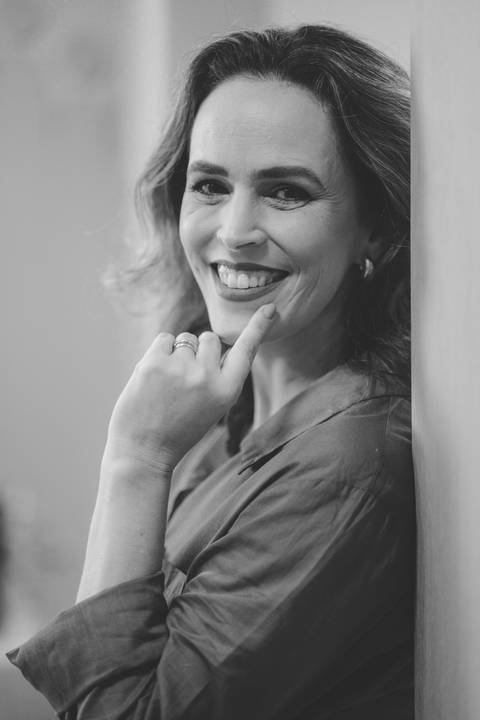 felipe-lopes-fotografia-fotografo-em-osorio-litoral-norte-gaucho-rs-ensaio-empresarial-interno-natalia-emerim-constelacao-familiar-terapeuta-consultora-sistemica-em-santo-antonio-da-patrulha'