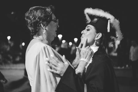 felipe-lopes-fotografia-fotografo-em-osorio-litoral-norte-gaucho-rs-cerimonia-de-colacao-de-grau-formatura-de-medicina-veterinaria-pucrs-em-porto-alegre'