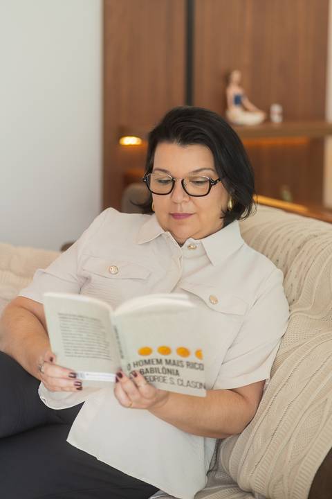 felipe-lopes-fotografia-fotografo-em-osorio-litoral-norte-gaucho-rs-ensaio-empresarial-imagem-pessoal-em-imbe-psicologa-mentora-fotos-em-casa'