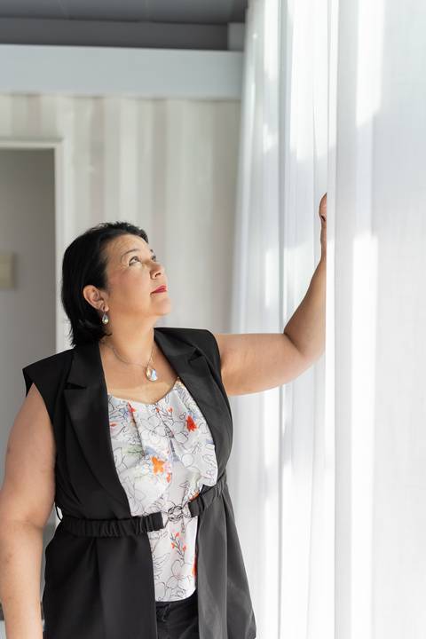 felipe-lopes-fotografia-fotografo-em-osorio-litoral-norte-gaucho-rs-ensaio-empresarial-imagem-pessoal-em-imbe-psicologa-mentora-fotos-em-casa'