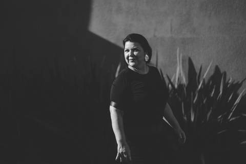 felipe-lopes-fotografia-fotografo-em-osorio-litoral-norte-gaucho-rs-ensaio-empresarial-imagem-pessoal-em-imbe-psicologa-mentora-fotos-em-casa'