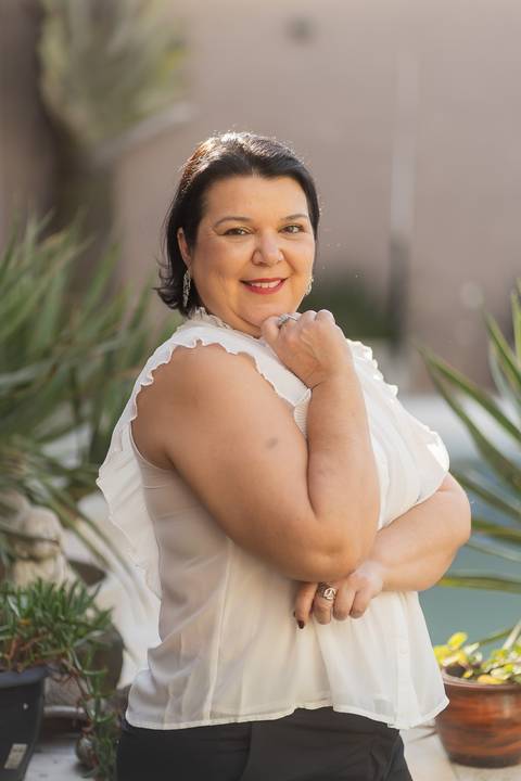 felipe-lopes-fotografia-fotografo-em-osorio-litoral-norte-gaucho-rs-ensaio-empresarial-imagem-pessoal-em-imbe-psicologa-mentora-fotos-em-casa'