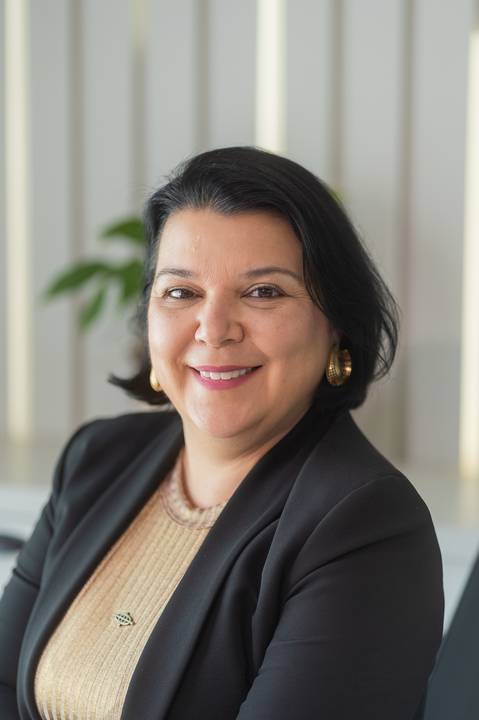 felipe-lopes-fotografia-fotografo-em-osorio-litoral-norte-gaucho-rs-ensaio-empresarial-imagem-pessoal-em-imbe-psicologa-mentora-fotos-em-casa'