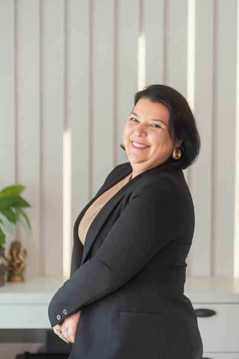 felipe-lopes-fotografia-fotografo-em-osorio-litoral-norte-gaucho-rs-ensaio-empresarial-imagem-pessoal-em-imbe-psicologa-mentora-fotos-em-casa'