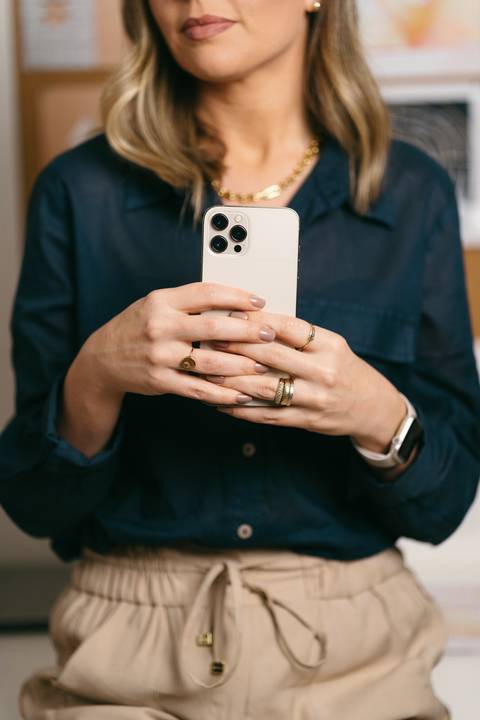 felipe-lopes-fotografia-fotografo-em-osorio-litoral-norte-gaucho-rs-ensaio-empresarial-criacao-de-acervo-conteudo-material-em-casa-espontaneo-em-santo-antonio-da-patrulha'