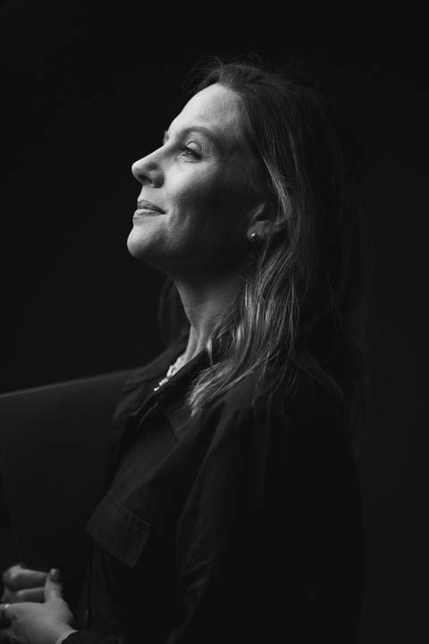 felipe-lopes-fotografia-fotografo-em-osorio-litoral-norte-gaucho-rs-ensaio-empresarial-criacao-de-acervo-conteudo-material-em-casa-espontaneo-em-santo-antonio-da-patrulha'