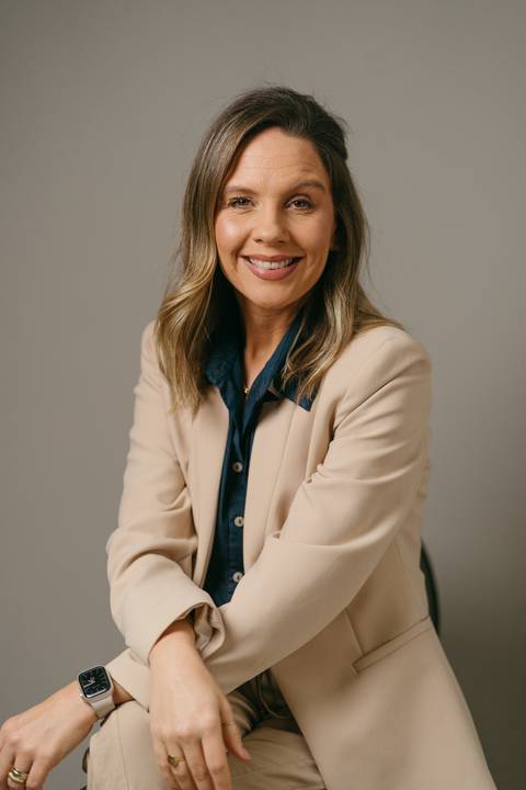 felipe-lopes-fotografia-fotografo-em-osorio-litoral-norte-gaucho-rs-ensaio-empresarial-criacao-de-acervo-conteudo-material-em-casa-espontaneo-em-santo-antonio-da-patrulha'