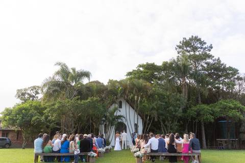 felipe-lopes-fotografia-fotografo-em-osorio-litoral-norte-gaucho-rs-casamento-externo-no-por-do-sol-capela-na-fazenda-pontal-em-maquine'