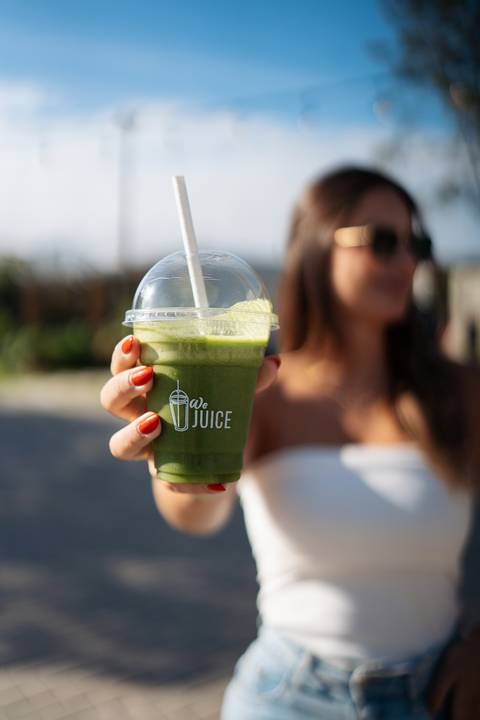 felipe-lopes-fotografia-fotografo-em-osorio-litoral-norte-gaucho-rs-fotos-para-catalogo-e-redes-sociais-de-marca-de-suco-e-smothies-no-roubatinhas-de-atlantida-em-xangri-la'