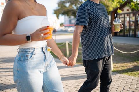 felipe-lopes-fotografia-fotografo-em-osorio-litoral-norte-gaucho-rs-fotos-para-catalogo-e-redes-sociais-de-marca-de-suco-e-smothies-no-roubatinhas-de-atlantida-em-xangri-la'