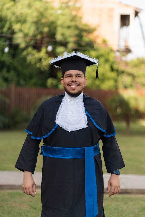 felipe-lopes-fotografia-fotografo-em-osorio-litoral-norte-gaucho-rs-ensaio-de-toga-formatura-turma-de-formandos-de-curso-de-engenharia-de-producao-na-furg-em-santo-antonio-da-patrulha-externo-espontaneo-natureza'