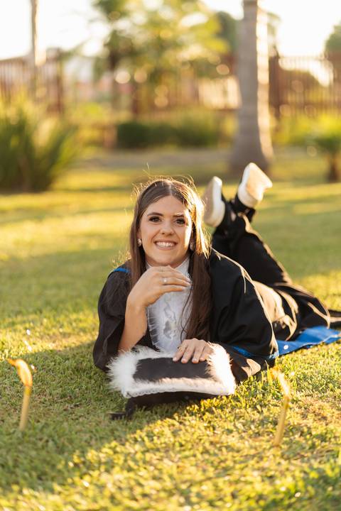felipe-lopes-fotografia-fotografo-em-osorio-litoral-norte-gaucho-rs-ensaio-de-toga-formatura-turma-de-formandos-de-curso-de-engenharia-de-producao-na-furg-em-santo-antonio-da-patrulha-externo-espontaneo-natureza'