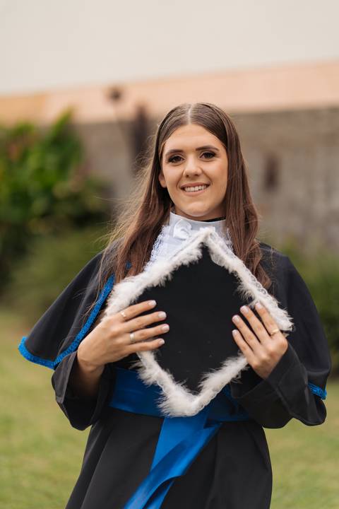felipe-lopes-fotografia-fotografo-em-osorio-litoral-norte-gaucho-rs-ensaio-de-toga-formatura-turma-de-formandos-de-curso-de-engenharia-de-producao-na-furg-em-santo-antonio-da-patrulha-externo-espontaneo-natureza'