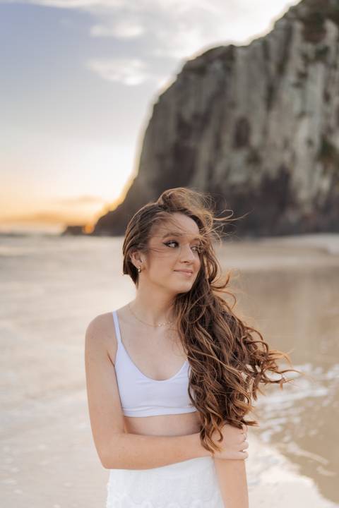 felipe-lopes-fotografia-fotografo-em-osorio-litoral-norte-gaucho-rs-ensaio-de-quinze-anos-15-anos-em-torres-na-praia-por-do-sol'