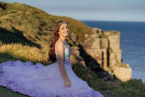 felipe-lopes-fotografia-fotografo-em-osorio-litoral-norte-gaucho-rs-ensaio-de-quinze-anos-15-anos-em-torres-na-praia-por-do-sol'