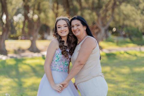 felipe-lopes-fotografia-fotografo-em-osorio-litoral-norte-gaucho-rs-ensaio-de-quinze-anos-15-anos-em-torres-na-praia-por-do-sol'