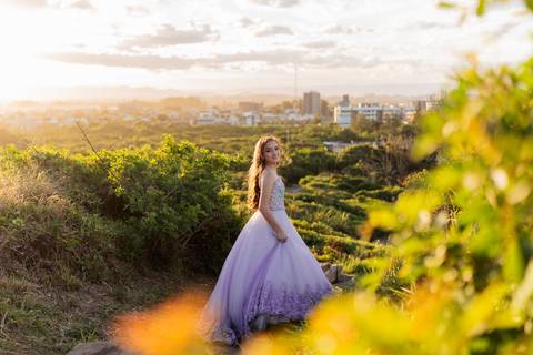 felipe-lopes-fotografia-fotografo-em-osorio-litoral-norte-gaucho-rs-ensaio-de-quinze-anos-15-anos-em-torres-na-praia-por-do-sol'