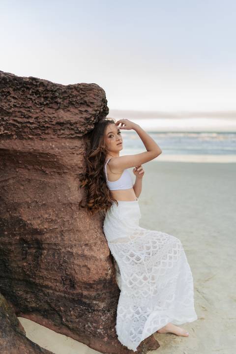 felipe-lopes-fotografia-fotografo-em-osorio-litoral-norte-gaucho-rs-ensaio-de-quinze-anos-15-anos-em-torres-na-praia-por-do-sol'