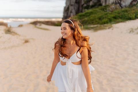 felipe-lopes-fotografia-fotografo-em-osorio-litoral-norte-gaucho-rs-ensaio-de-quinze-anos-15-anos-em-torres-na-praia-por-do-sol'