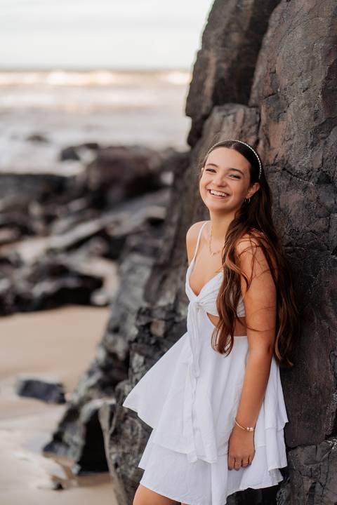 felipe-lopes-fotografia-fotografo-em-osorio-litoral-norte-gaucho-rs-ensaio-de-quinze-anos-15-anos-em-torres-na-praia-por-do-sol'