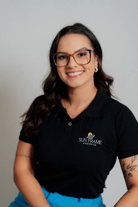 felipe-lopes-fotografia-fotografo-em-osorio-litoral-norte-gaucho-rs-ensaio-empresarial-em-estudio-casal-empreendedor-sun-frame-energia-solar'