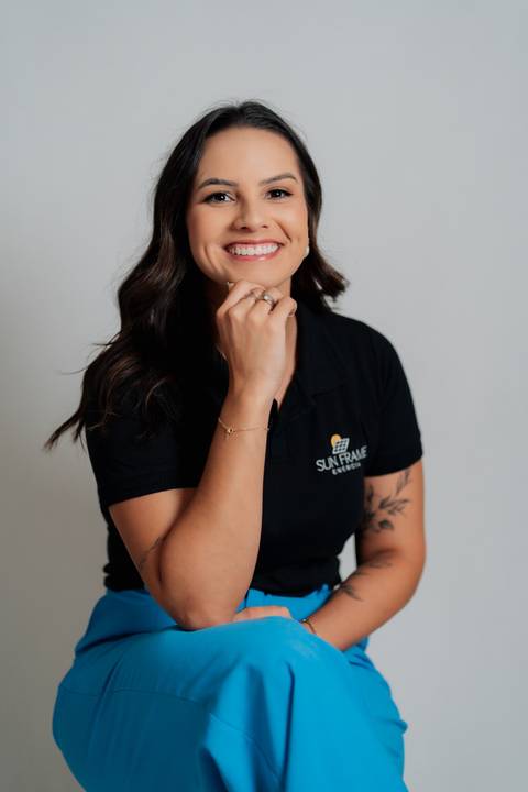 felipe-lopes-fotografia-fotografo-em-osorio-litoral-norte-gaucho-rs-ensaio-empresarial-em-estudio-casal-empreendedor-sun-frame-energia-solar'