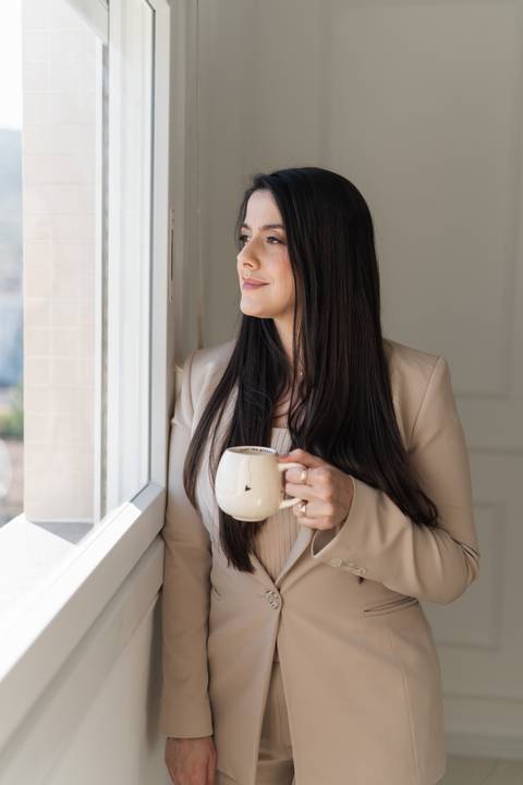 felipe-lopes-fotografia-fotografo-em-osorio-litoral-norte-gaucho-rs-ensaio-empresarial-em-casal-com-estudio-movel-fotos-ambientadas-home-office-renara-nogueira-achadinhos'