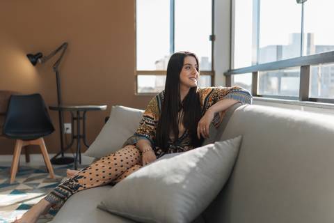 felipe-lopes-fotografia-fotografo-em-osorio-litoral-norte-gaucho-rs-ensaio-empresarial-em-casal-com-estudio-movel-fotos-ambientadas-home-office-renara-nogueira-achadinhos'