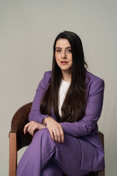 felipe-lopes-fotografia-fotografo-em-osorio-litoral-norte-gaucho-rs-ensaio-empresarial-em-casal-com-estudio-movel-fotos-ambientadas-home-office-renara-nogueira-achadinhos'